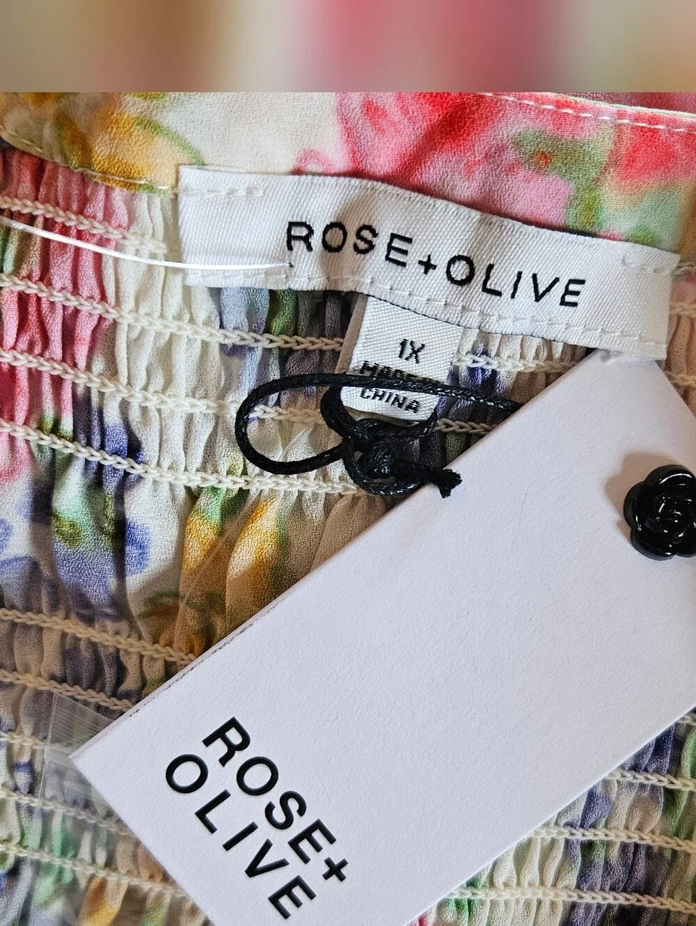 NWT Rose & Olive Georgette Button Front Floral Top Plus Size 1X - Picture 6 of 9